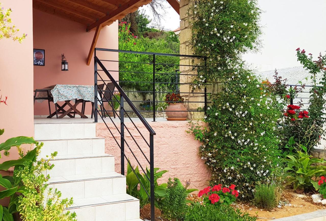 Villa Sunset With Stunning Sea View, Kids Area And Hammocks On Roof Terrace Agia Triada 外观 照片