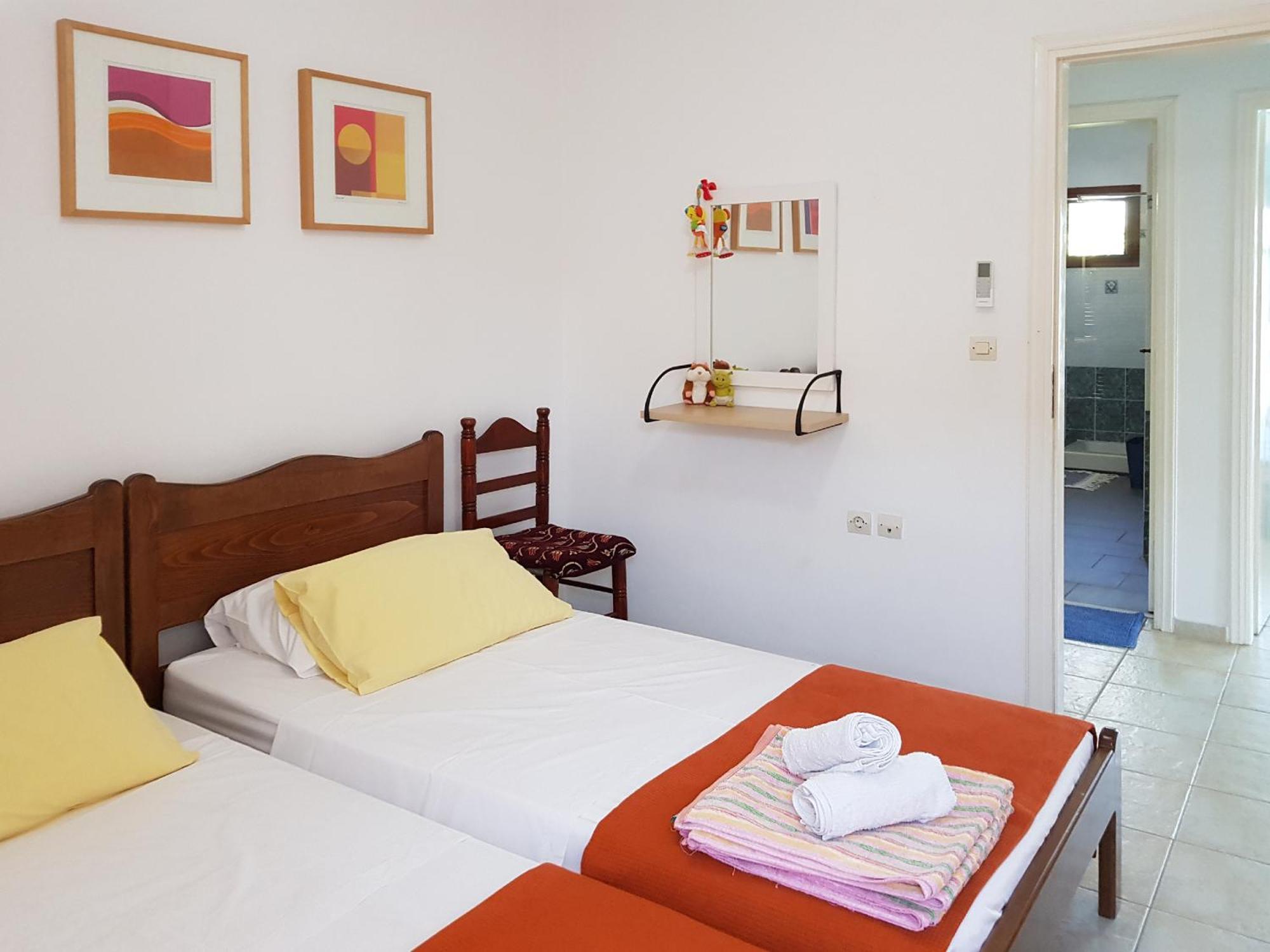 Villa Sunset With Stunning Sea View, Kids Area And Hammocks On Roof Terrace Agia Triada 外观 照片